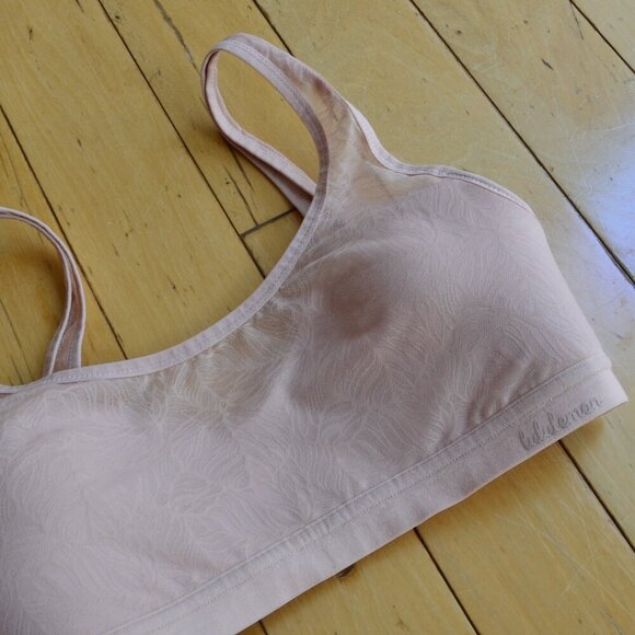 Lululemon Bra Size S - Picture 3 of 6